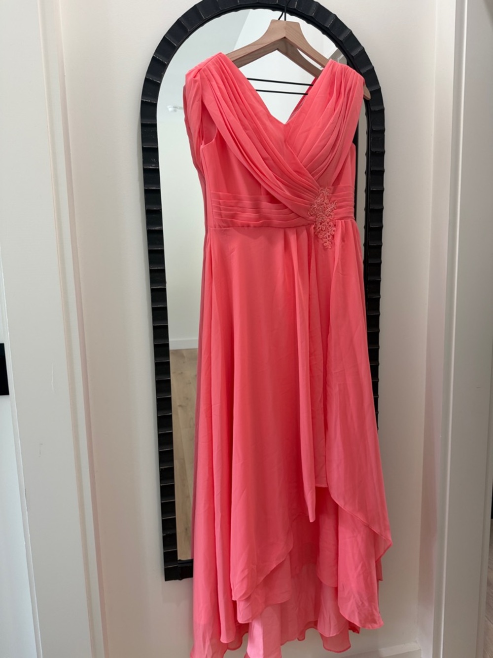 Coral Pink V-Neck Chiffon Evening Dress